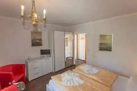 Im Schwedischen Hof - 19