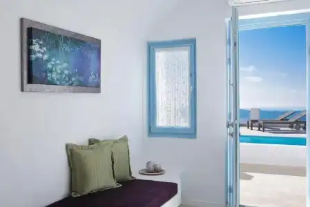 Above Blue Suites - 62