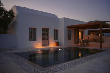 Black Rose Suites - 90