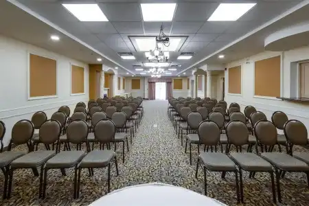 Monte Carlo Inn Barrie Suites - 15
