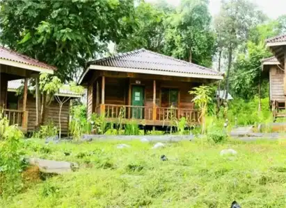 Golden Bungalows - 9