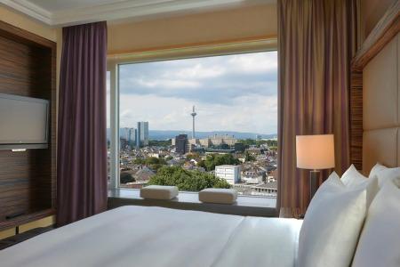 Hilton Frankfurt City Centre - 67