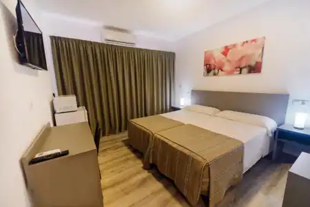 Hostal Anna - 27