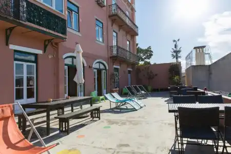 This Is Lisbon Hostel - 54