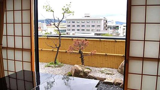 Pearl Garden - 27