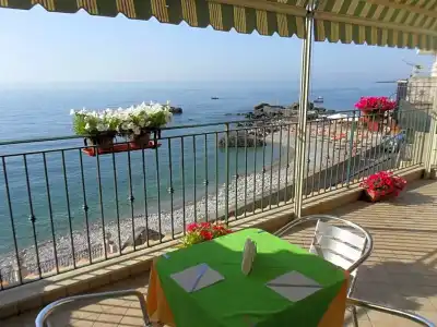 B&B Miramare - 6