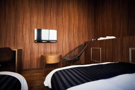 &AND HOSTEL SHINSAIBASHI EAST - 42