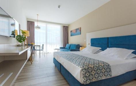 Romana Beach Apartments - 90