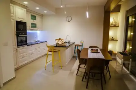 Apartments Bazar - 156