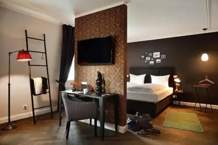 Syte Boutique Mannheim - 77