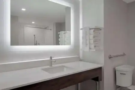 Hampton Inn by Hilton Brampton Toronto - 72