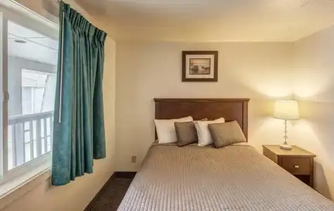 Surfside Oceanfront Resort - 38