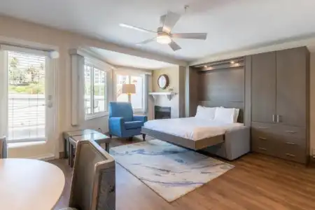San Clemente Cove - 49