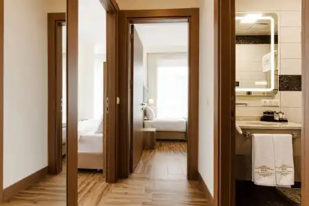Mari Suites - 156