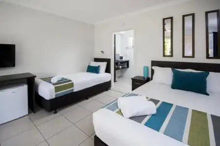 The Beach Motel Hervey Bay - 68