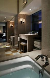 Park Hyatt Tokyo - 19