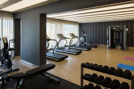 Radisson Blu Mumbai International Airport - 16