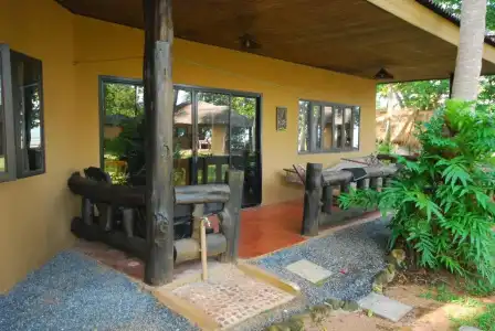 Melina's Beach Front Bungalow - 103