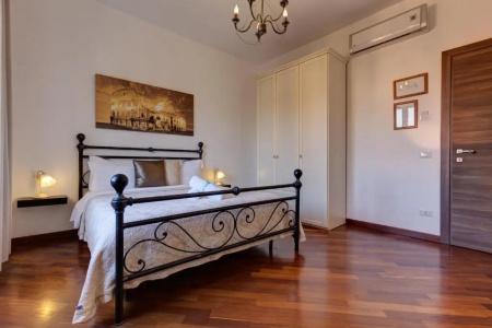 Little Rhome Suites - 30
