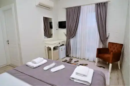 Alacati Eldoris Otel - 94