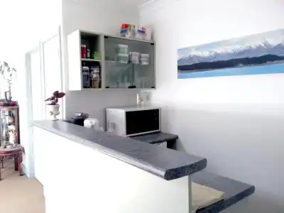 Lush & Co Auckland Bed & Breakfast - 42