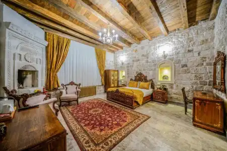 Serenus Cave Suites - 85