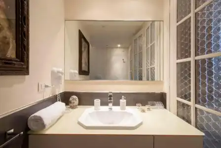 Bea Suites Luxury Rooms - 125