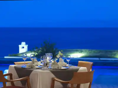 Elounda Peninsula Luxury Resort - 11