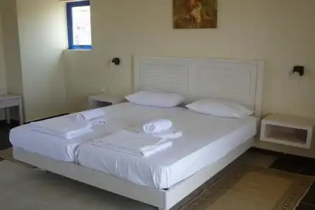 Oasis Kyparissia - 2