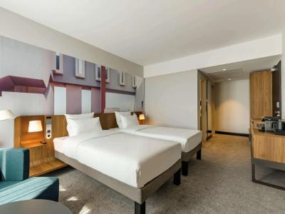 Novotel Regensburg Zentrum - 6