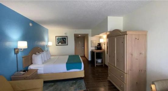 Tropical Winds Resort - 77