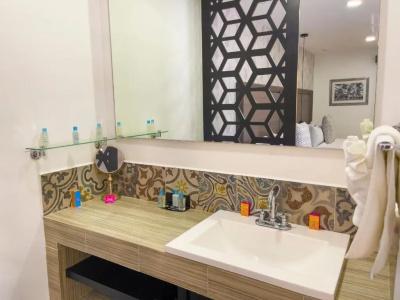 Parral 14 Boutique - 36