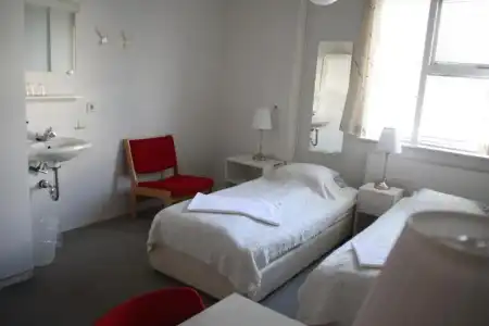 101 Guesthouse - 16