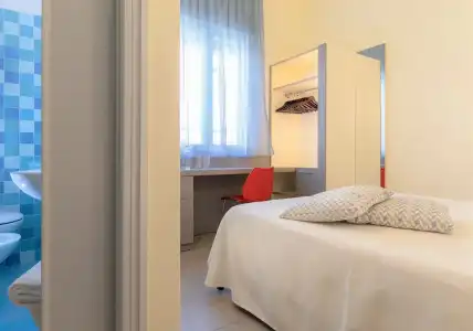 Nina - 1