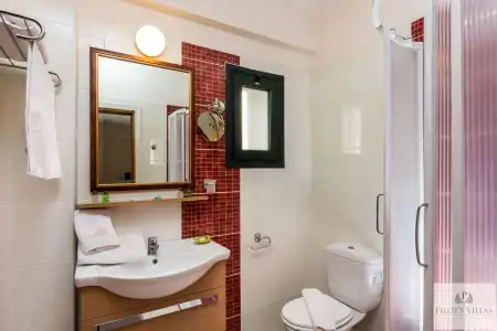 Pilot's Villas Luxury Suites - 66
