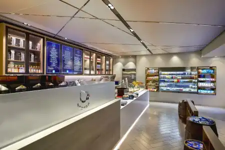 Loews Hollywood - 17