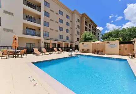 Courtyard Marriott Laredo - 15