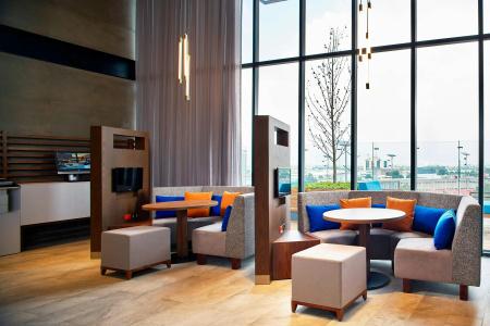 Courtyard by Marriott Mexico City Toreo - 3