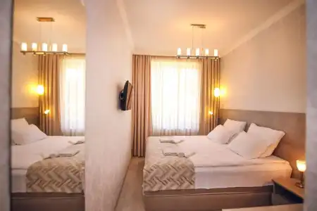 Kera - 24