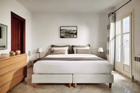 Mykonos Adonis - 218