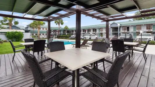 Best Western Central Inn - 34