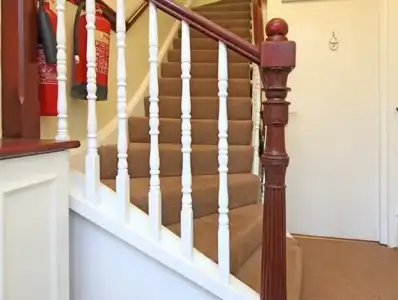 Primrose Guest House - 15