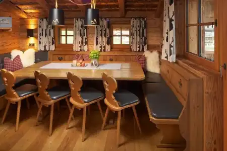 Almdorf Flachau - Luxus Hüttenurlaub - 100