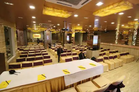Golden Grand - 14