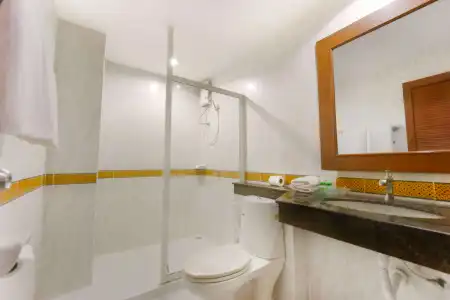 Royal Ivory Sukhumvit Nana - 50