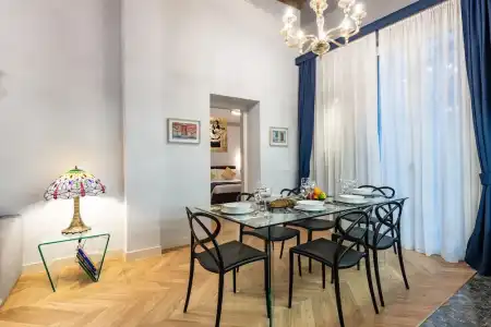 Kairos by Florence Art Apartments - 197