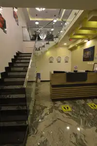 Royal Inn Residence - 9