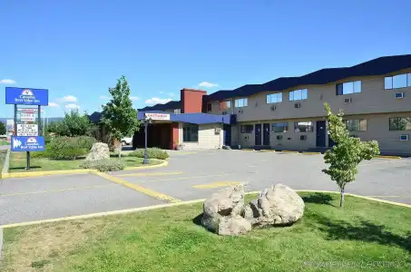 Canadas Best Value Inn - 8