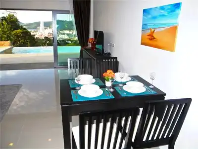 Patong Bay Hill Resort - 24