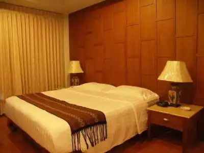 Sailom Resort Bangsaphan - 8